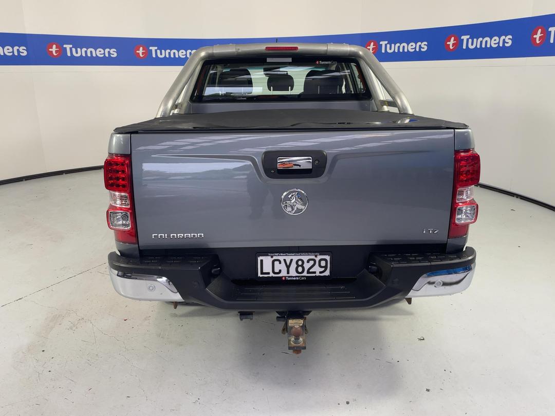 Photo '6' of Holden Colorado
