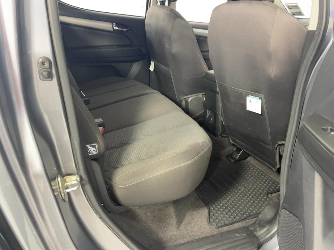 Photo '20' of Holden Colorado