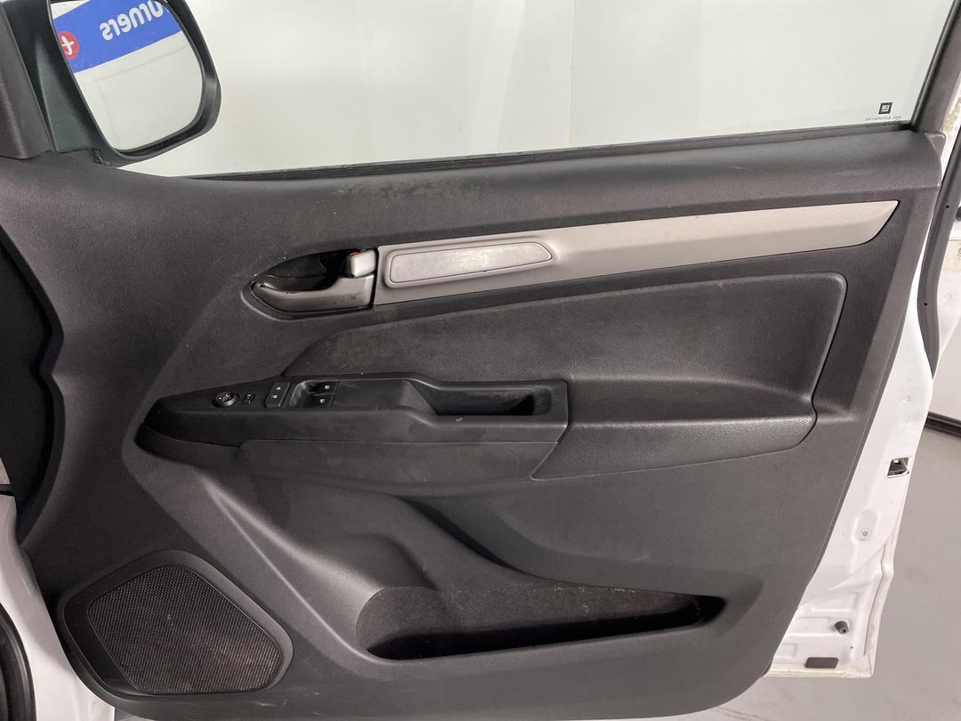 Photo '15' of Holden Colorado