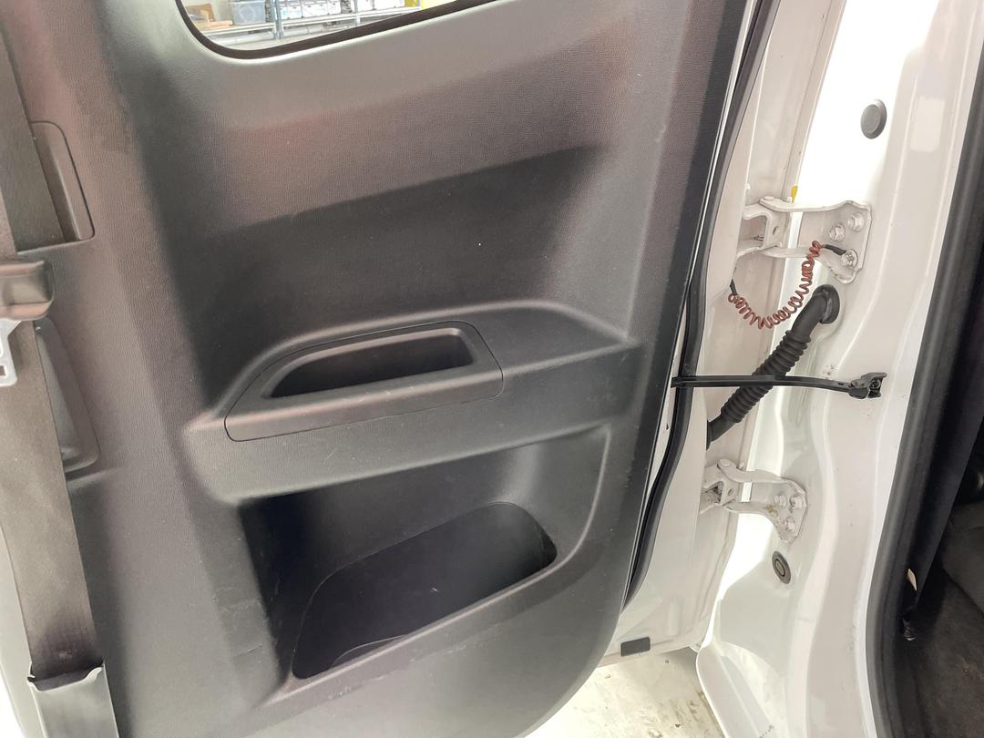 Photo '19' of Holden Colorado