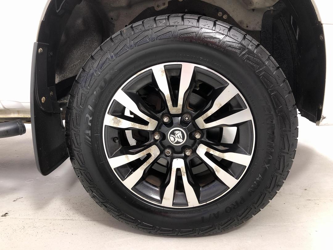 Photo '9' of Holden Colorado