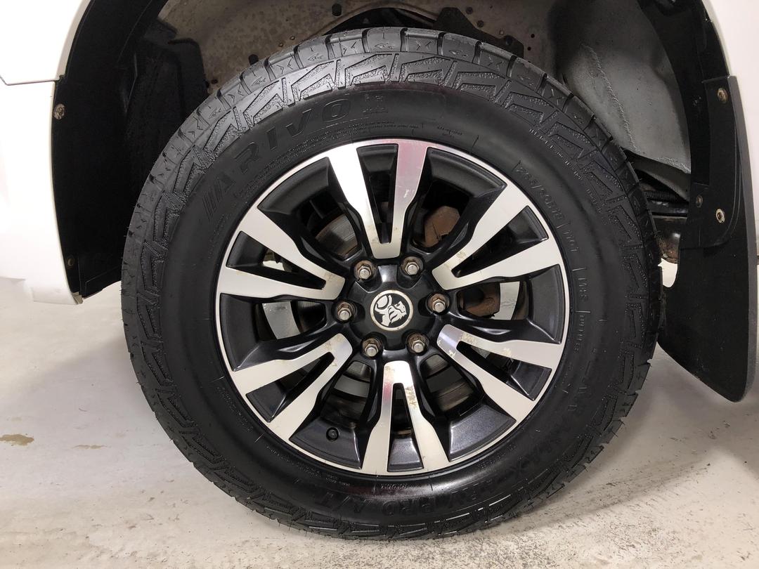 Photo '10' of Holden Colorado