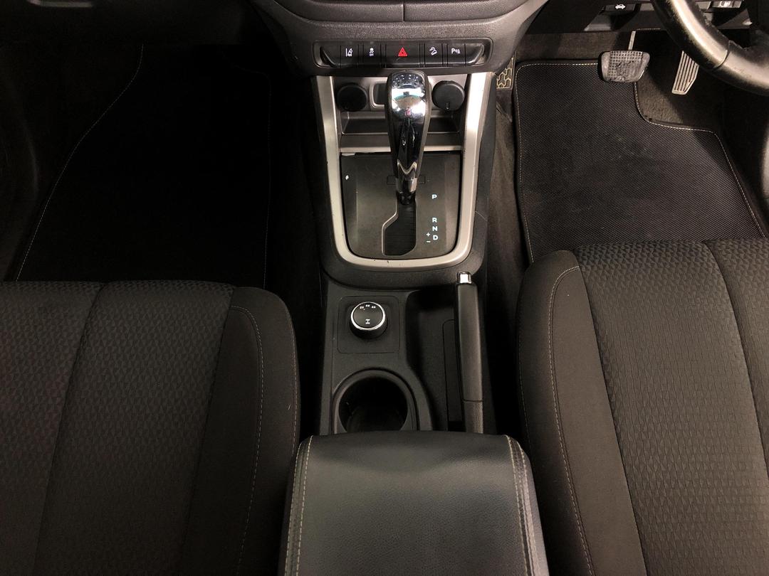 Photo '18' of Holden Colorado