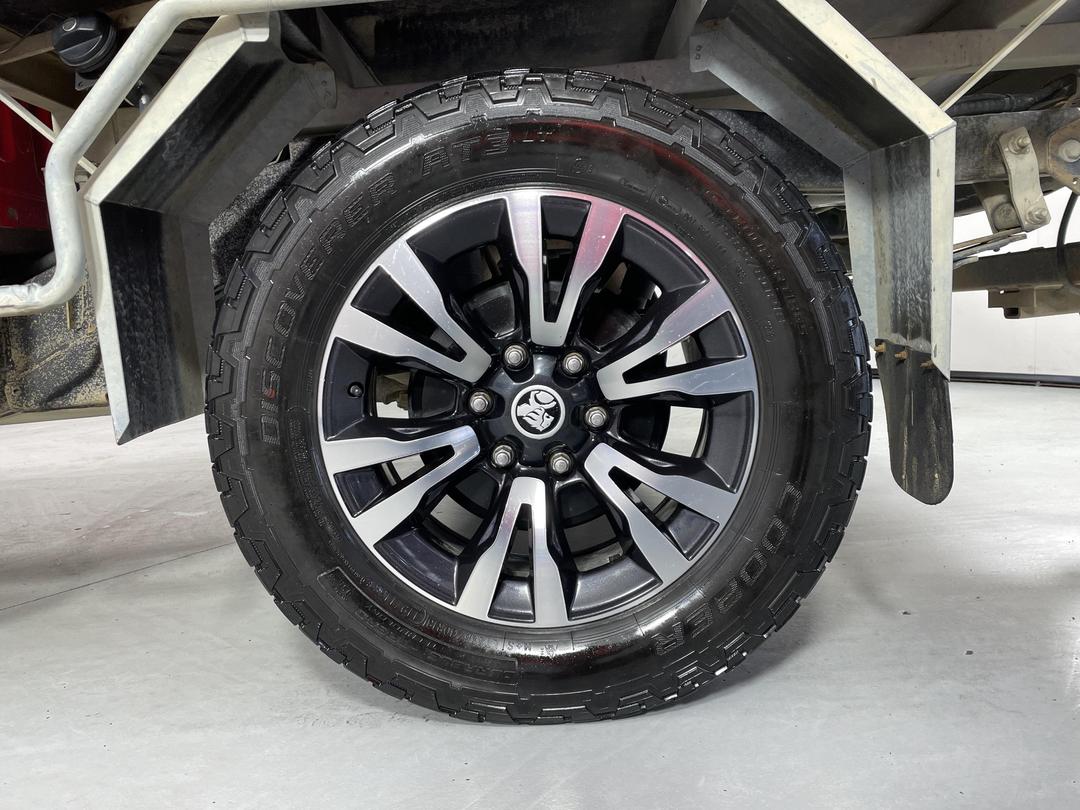 Photo '11' of Holden Colorado