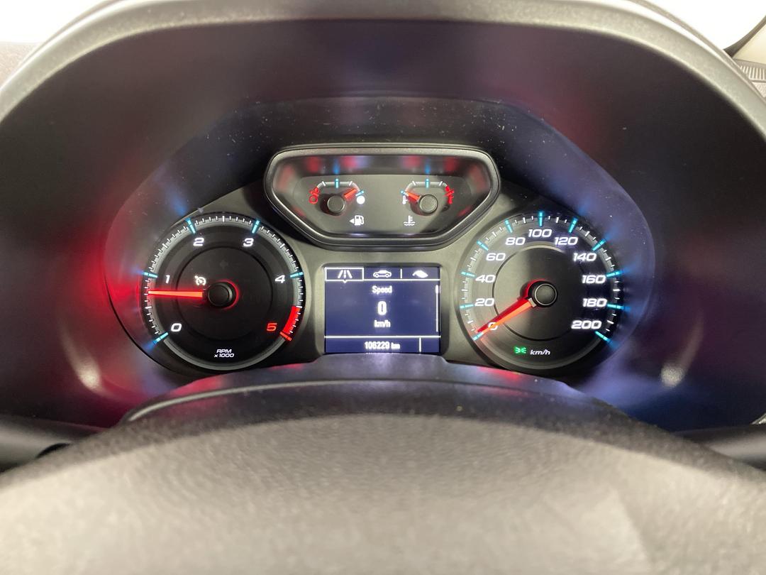 Photo '21' of Holden Colorado