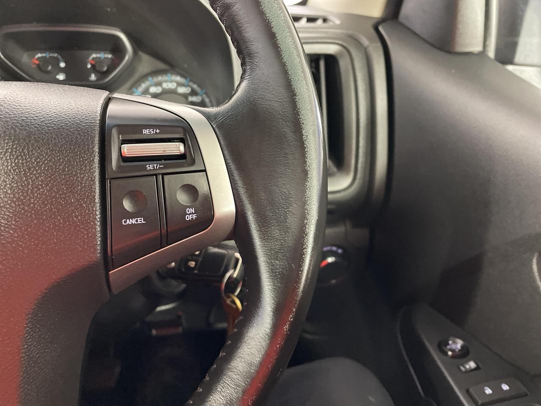 Photo '27' of Holden Colorado