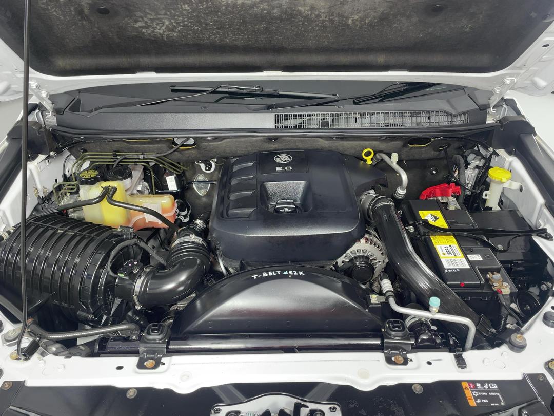Photo '13' of Holden Colorado
