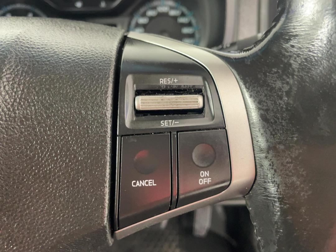 Photo '24' of Holden Colorado