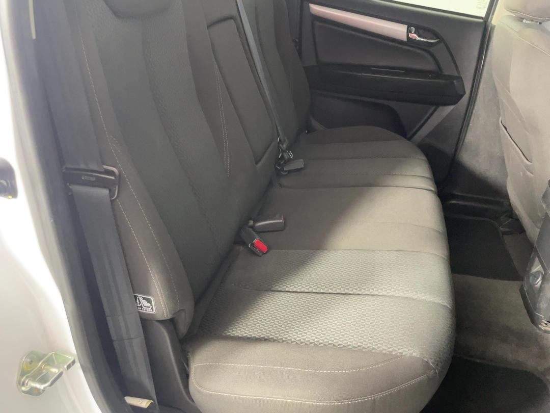 Photo '20' of Holden Colorado