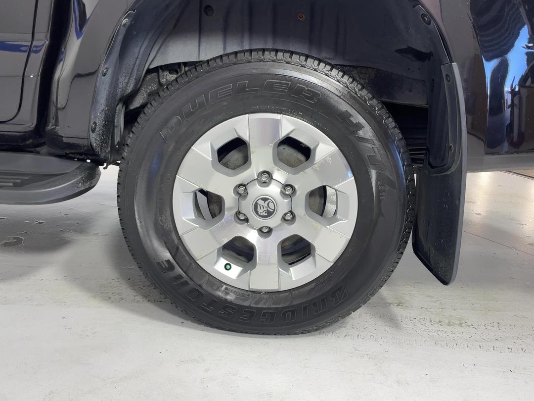 Photo '11' of Holden Colorado