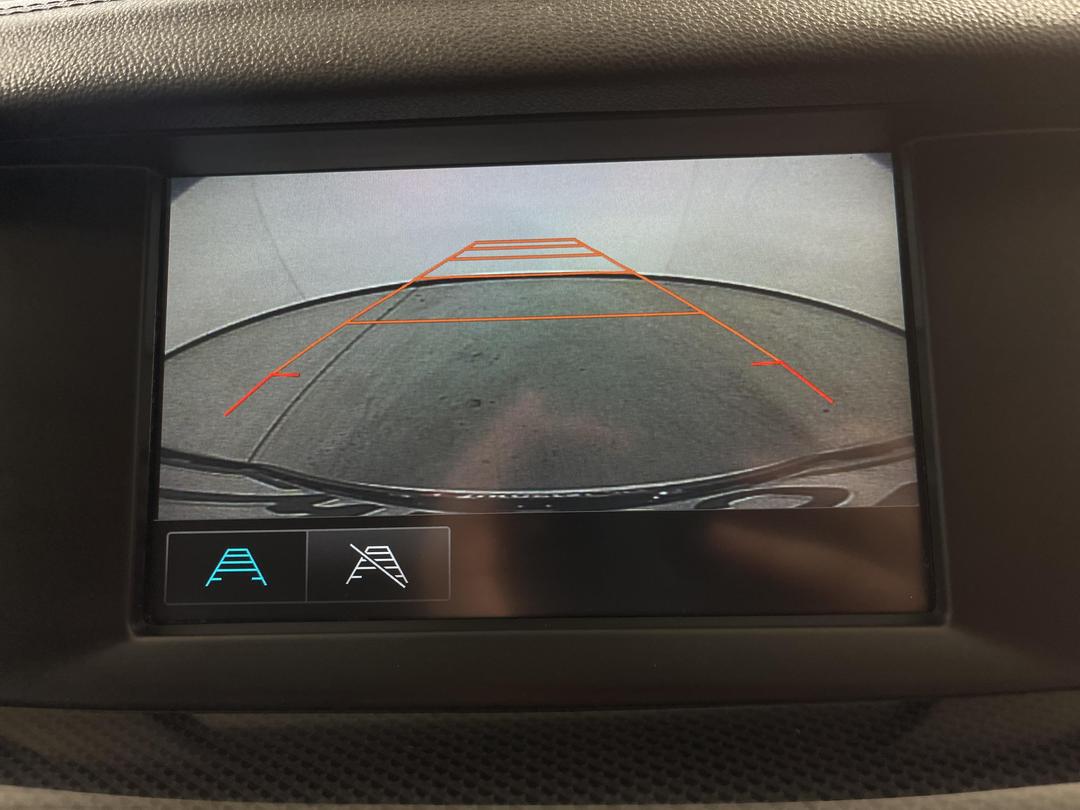 Photo '26' of Holden Commodore