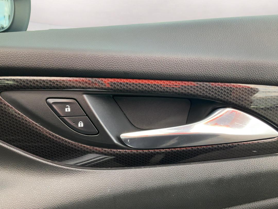 Photo '24' of Holden Commodore