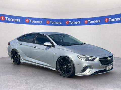 Image of 2018 Holden Commodore RS