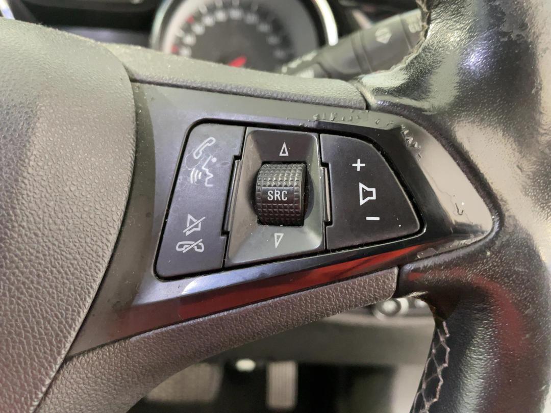 Photo '25' of Holden Commodore