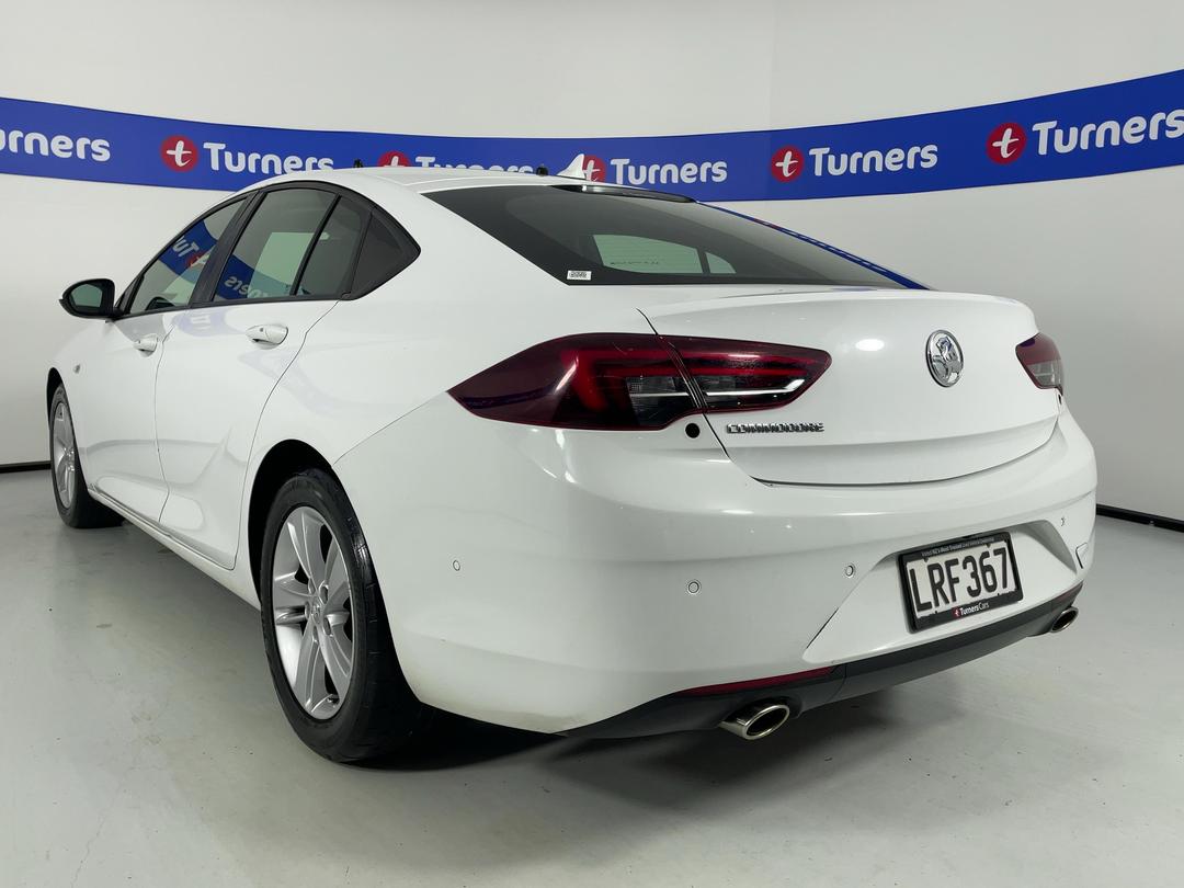 Photo '5' of Holden Commodore