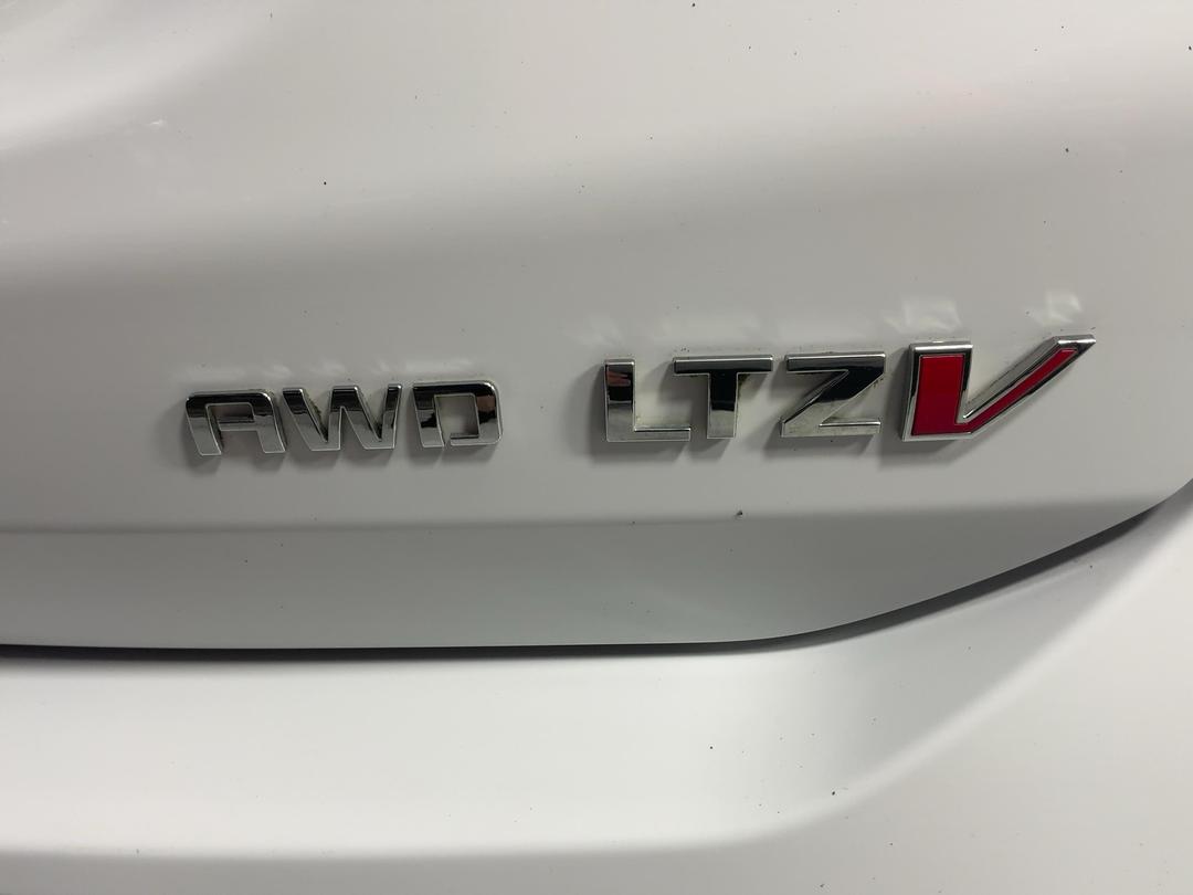 Photo '30' of Holden Equinox