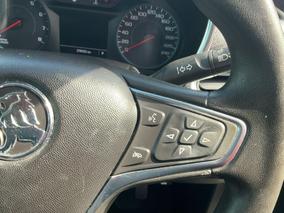 Photo '27' of Holden Equinox