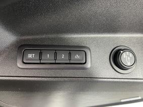 Photo '25' of Holden Equinox