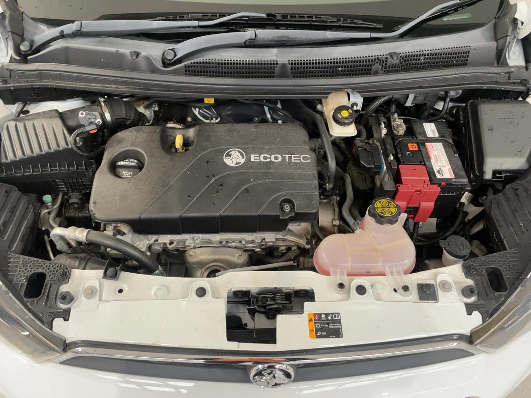 Photo '13' of Holden Spark