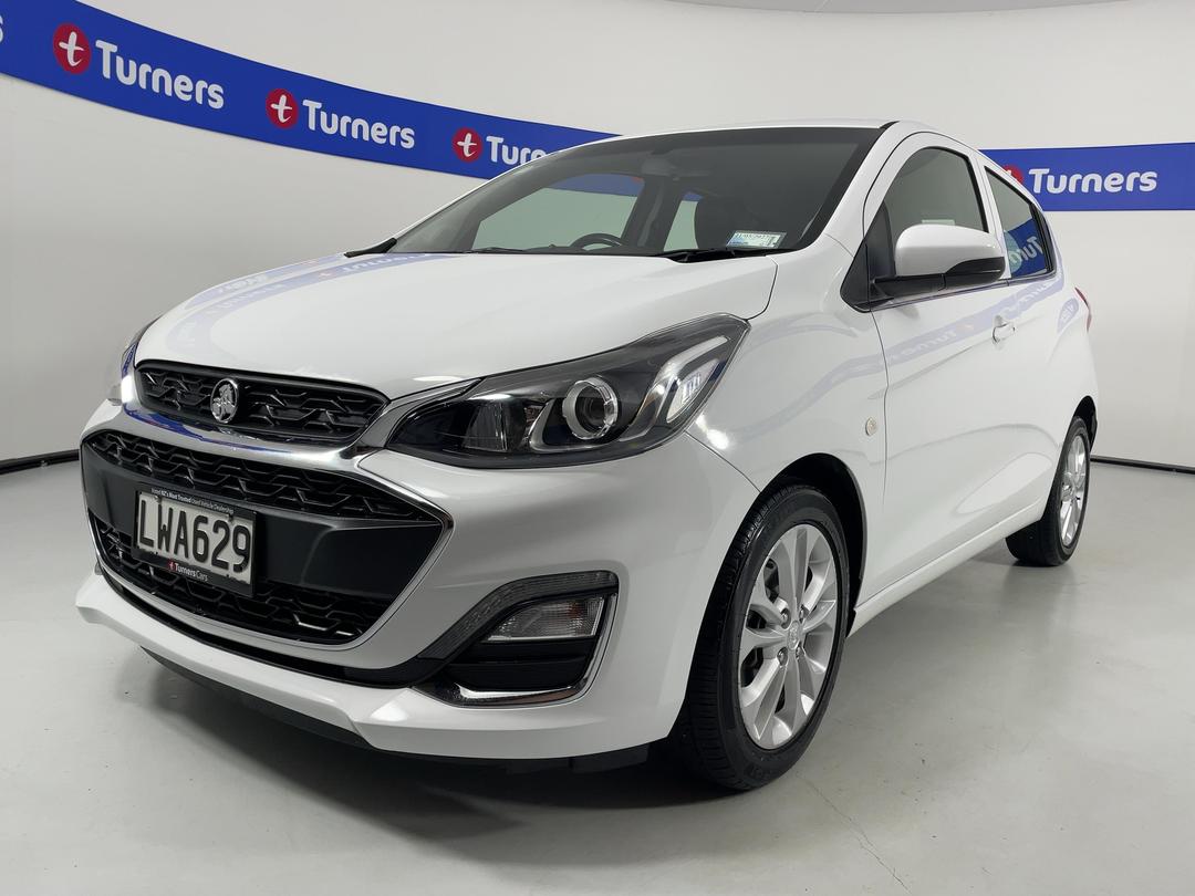 Photo '4' of Holden Spark