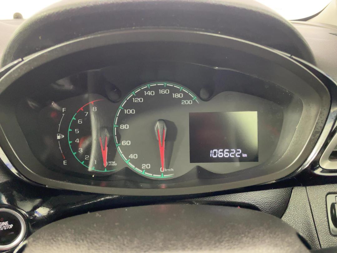 Photo '21' of Holden Spark
