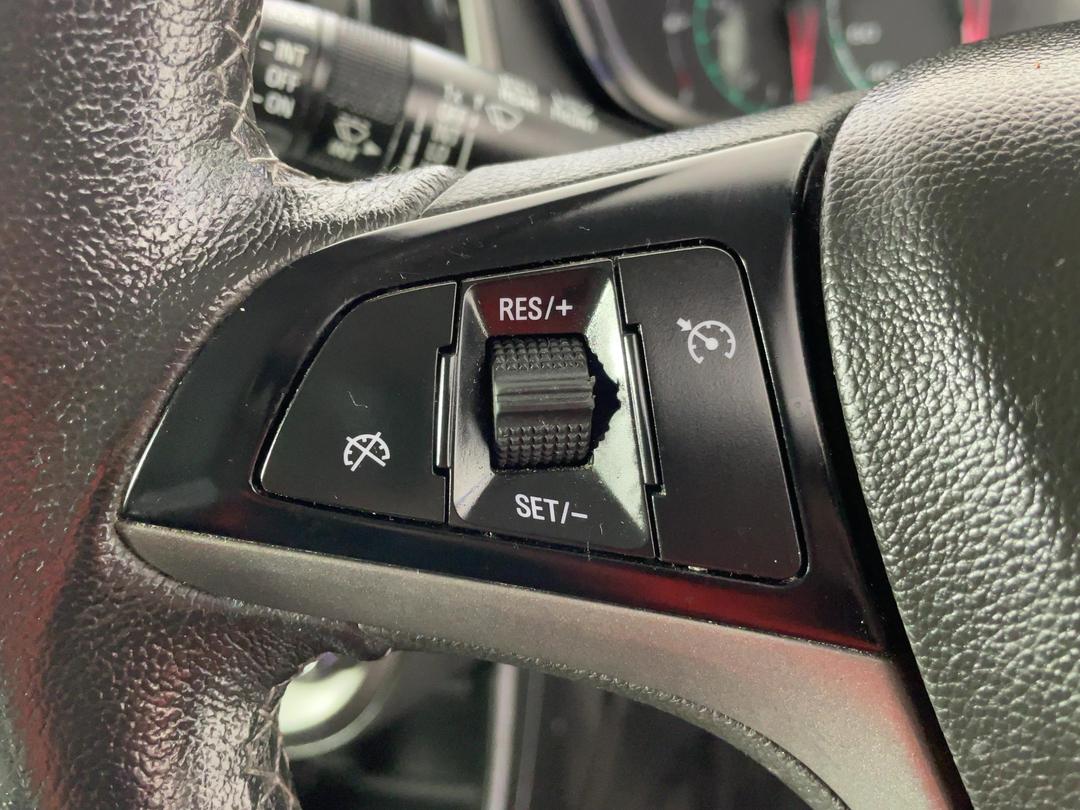 Photo '24' of Holden Spark