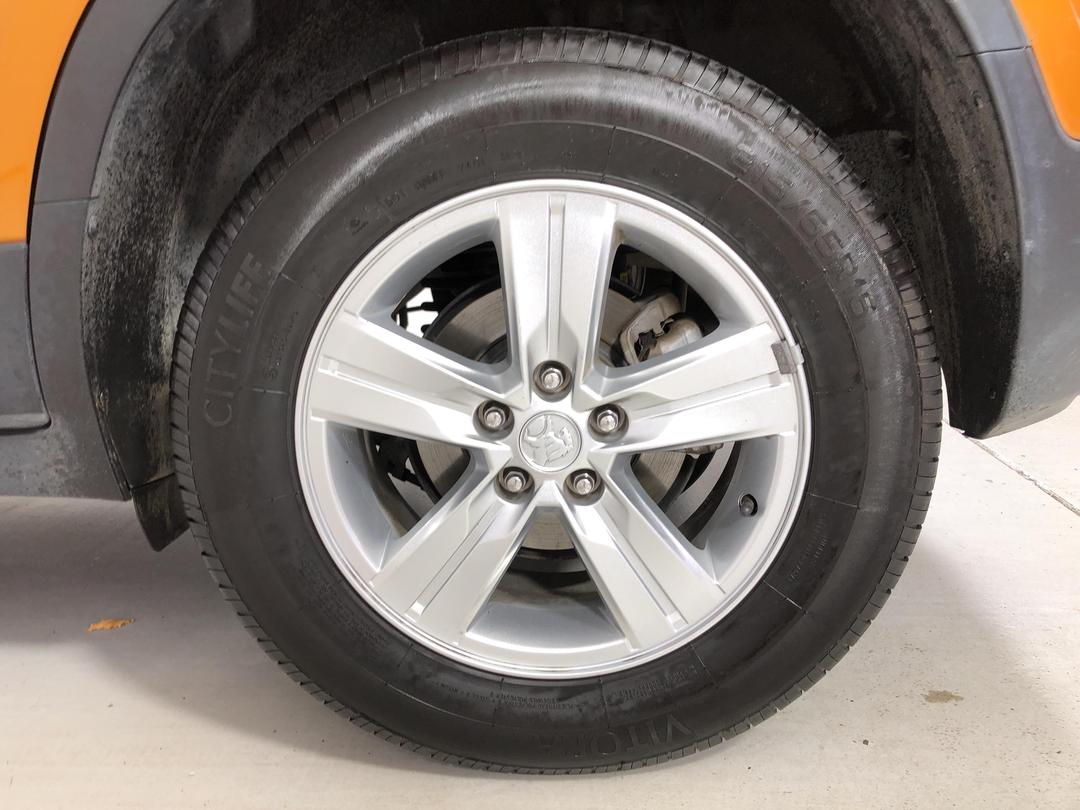 Photo '11' of Holden Trax