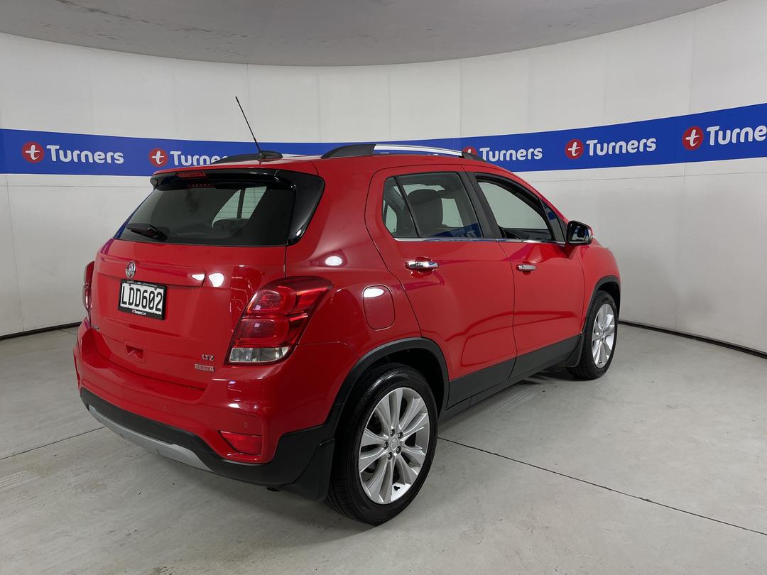 Photo '7' of Holden Trax