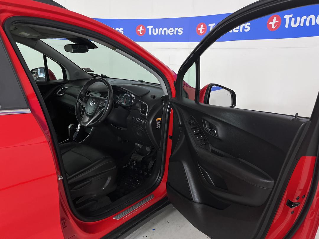 Photo '15' of Holden Trax