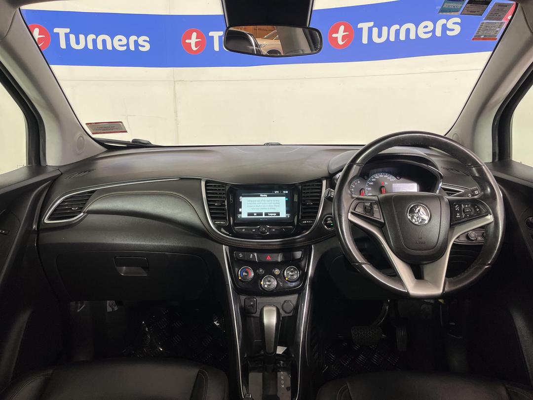 Photo '17' of Holden Trax