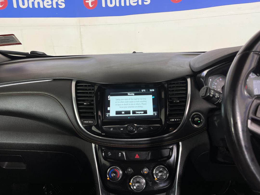 Photo '18' of Holden Trax