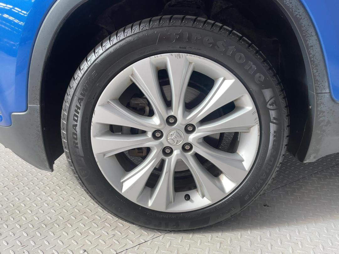 Photo '9' of Holden Trax