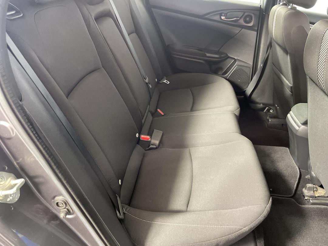 Photo '20' of Honda Civic