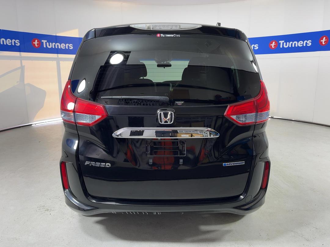 Photo '6' of Honda Freed