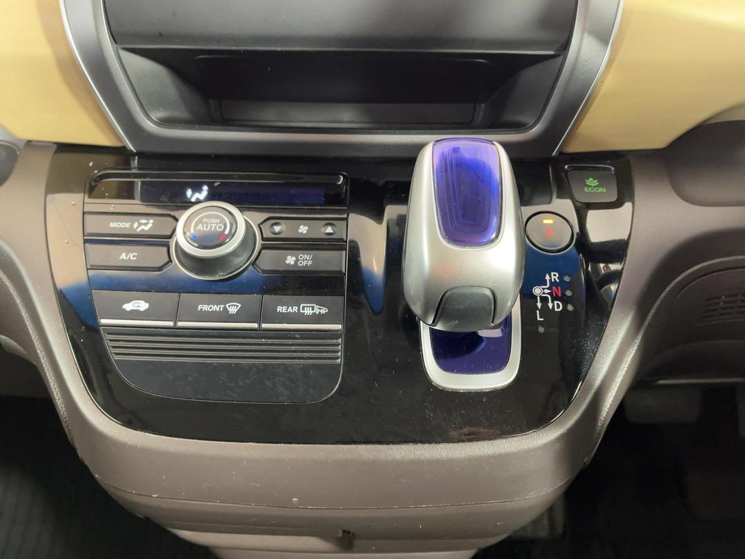 Photo '18' of Honda Freed