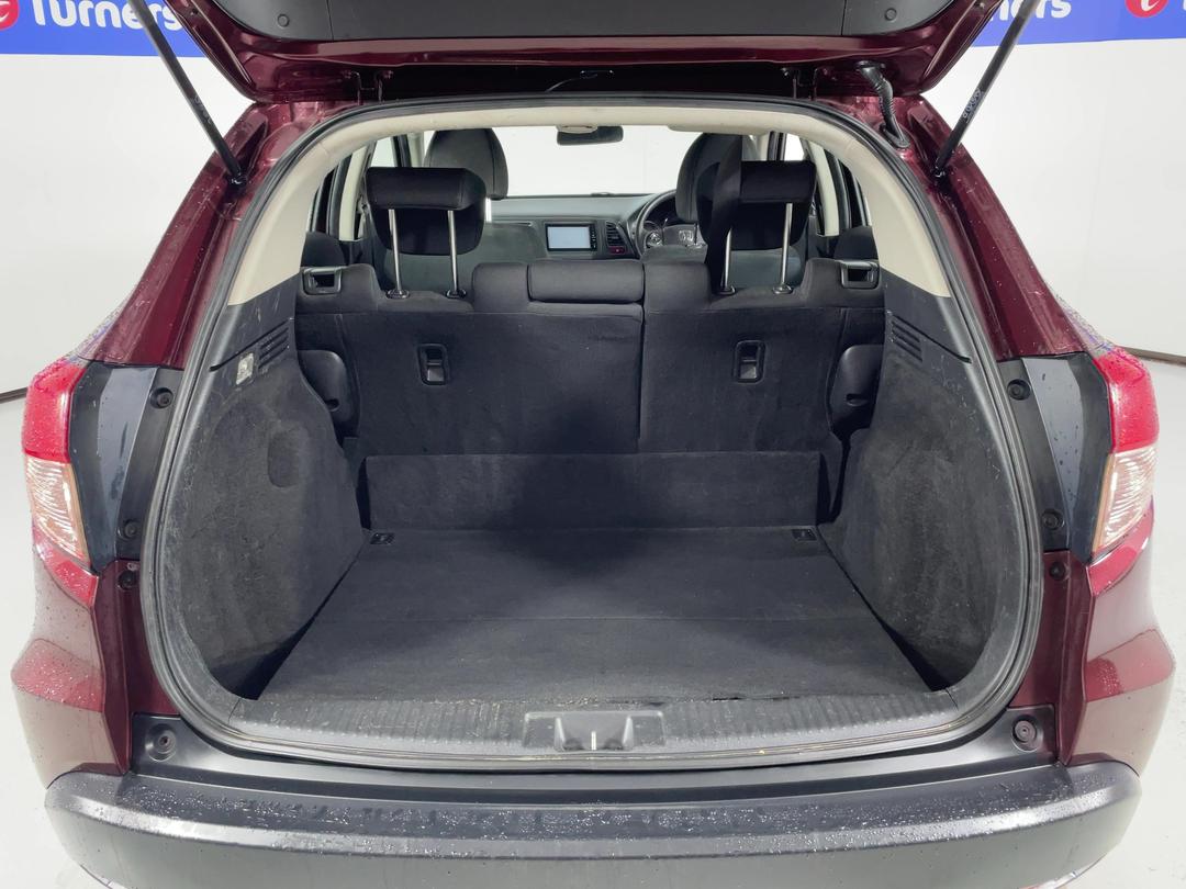 Photo '14' of Honda HR-V