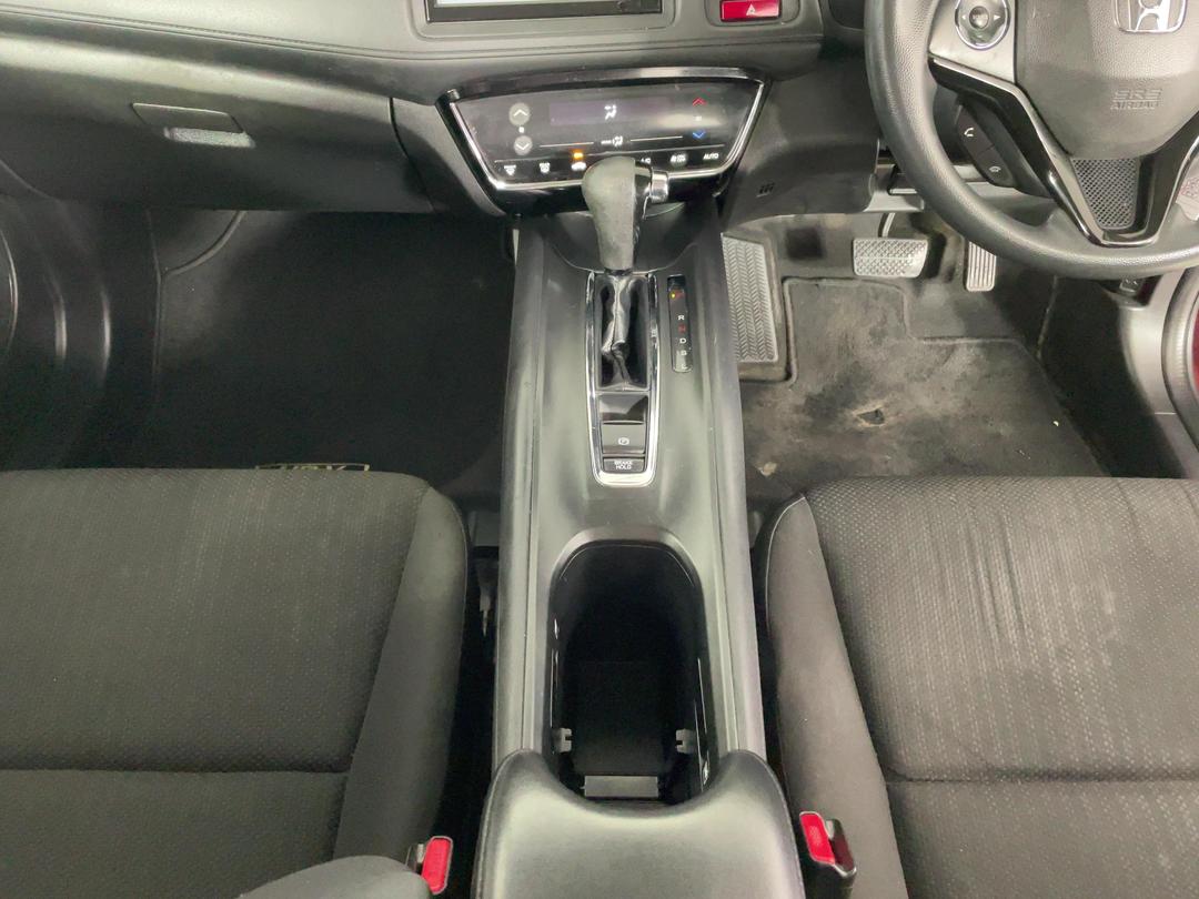 Photo '18' of Honda HR-V