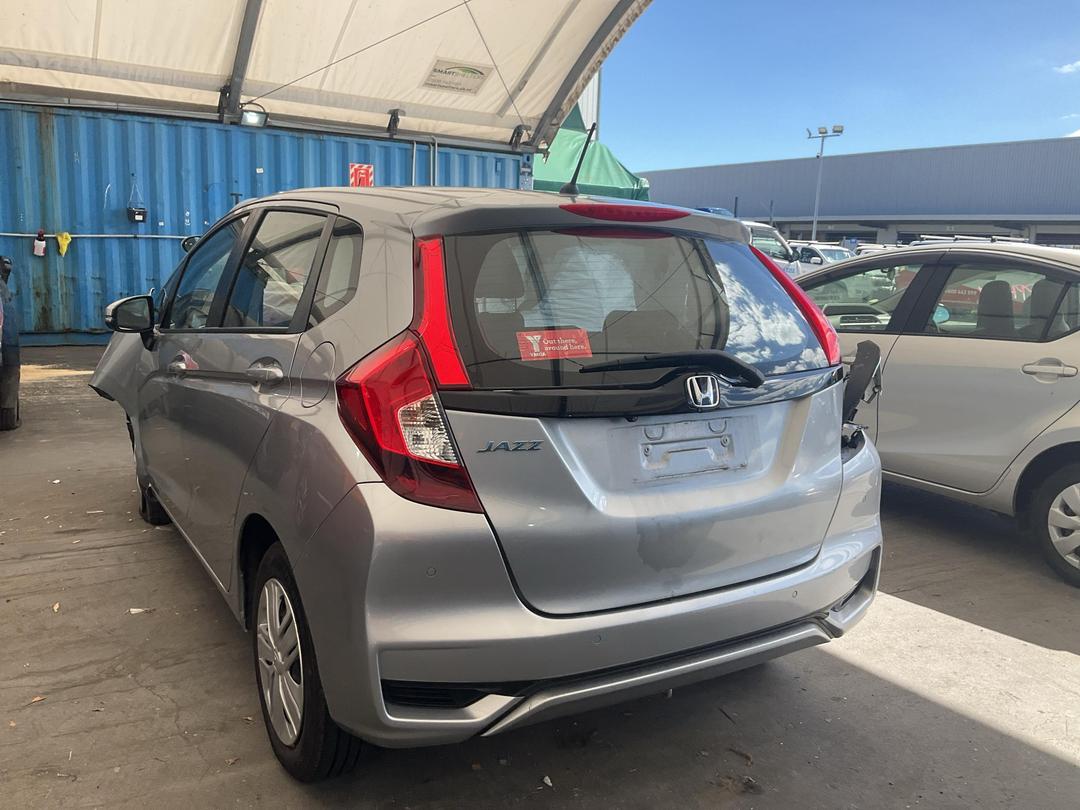 Photo '6' of Honda Jazz S