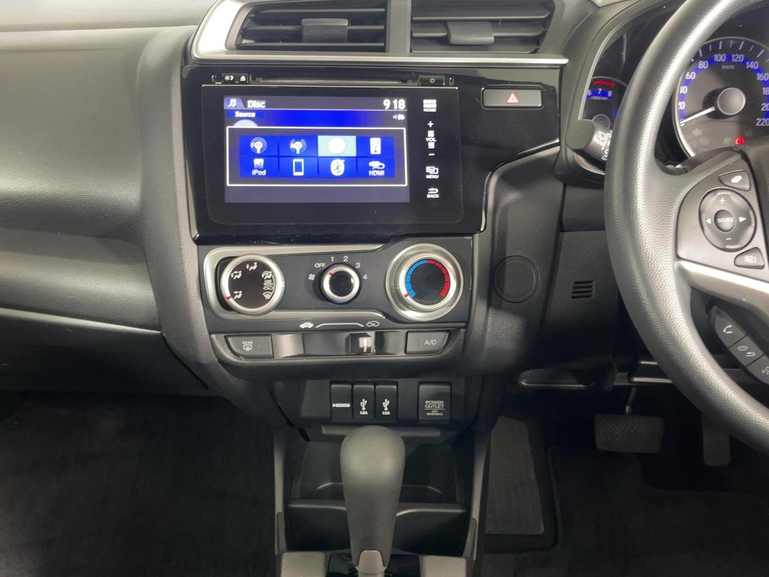 Photo '18' of Honda Jazz