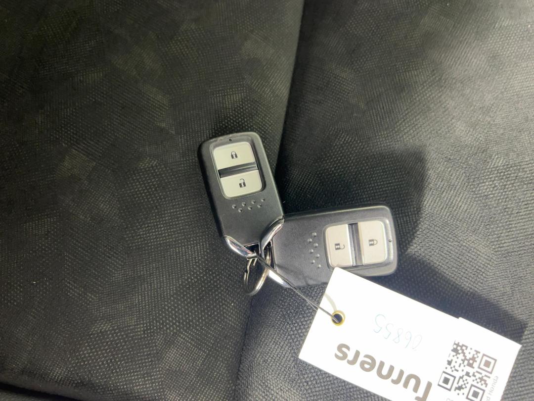Photo '22' of Honda Shuttle