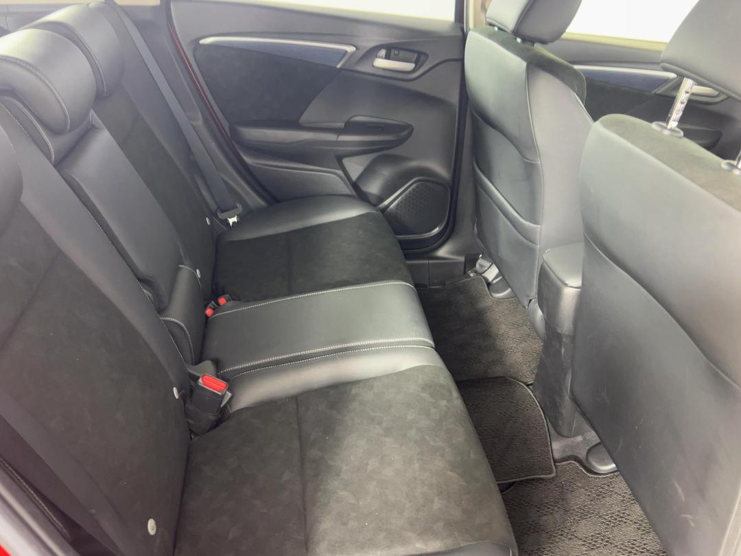 Photo '20' of Honda Shuttle