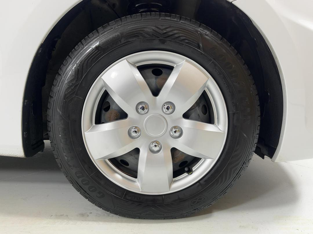 Photo '9' of Hyundai Accent
