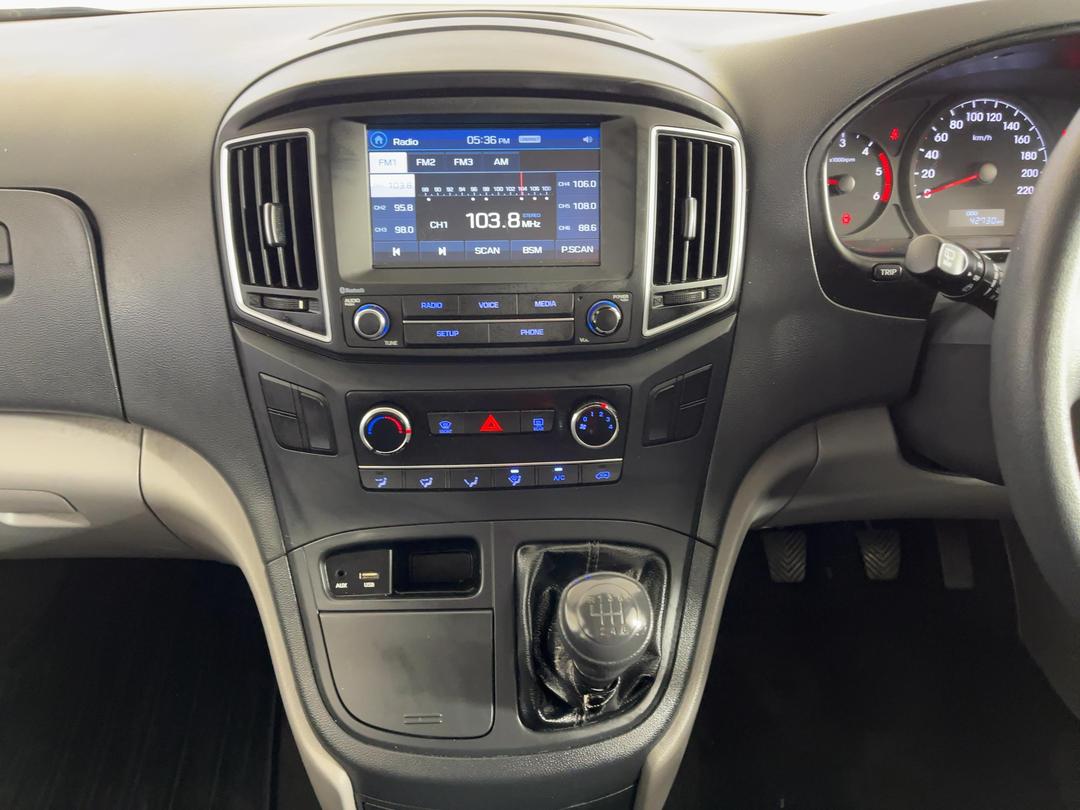 Photo '18' of Hyundai Iload