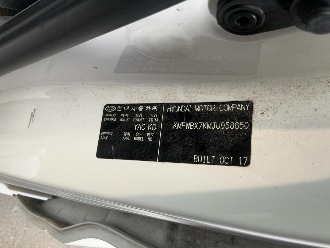 Photo '18' of Hyundai Iload Crdi Photo '18' of Hyundai Iload Crdi