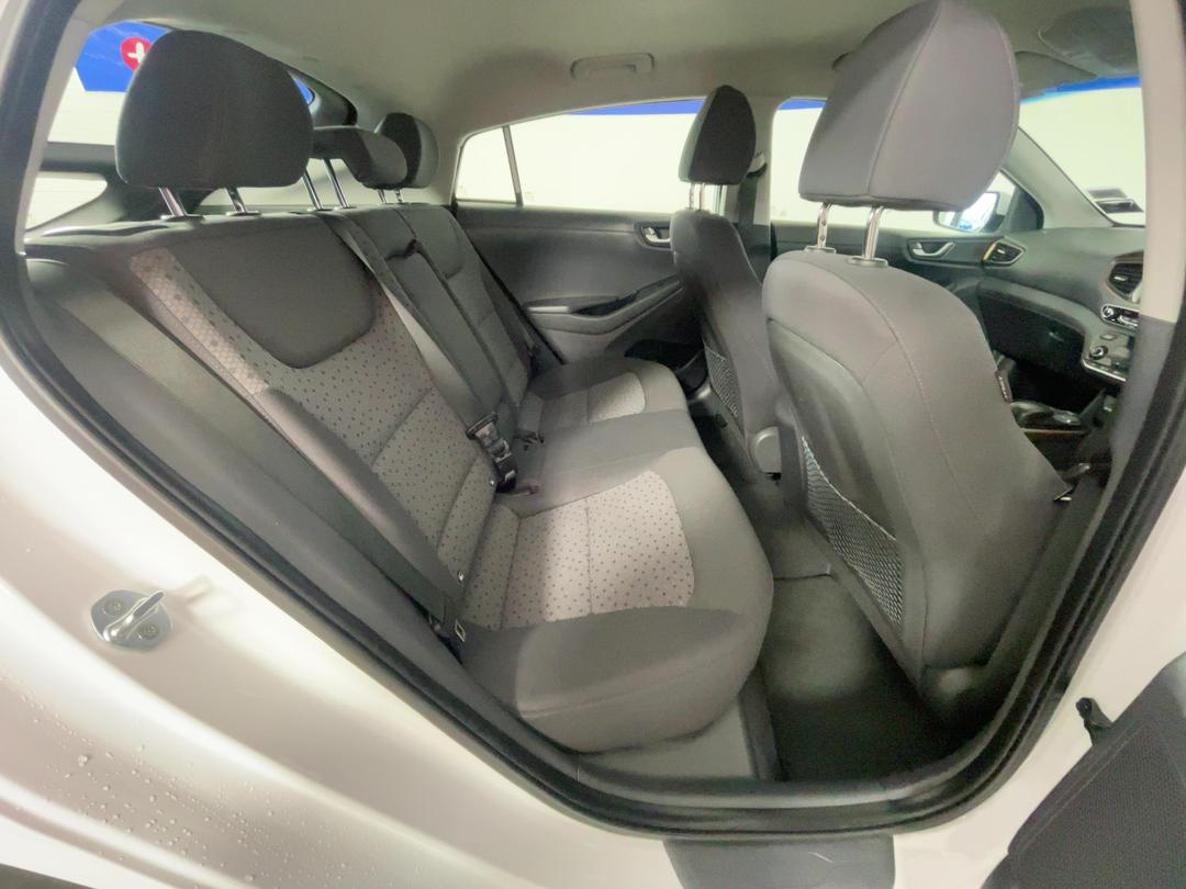 Photo '20' of Hyundai Ioniq