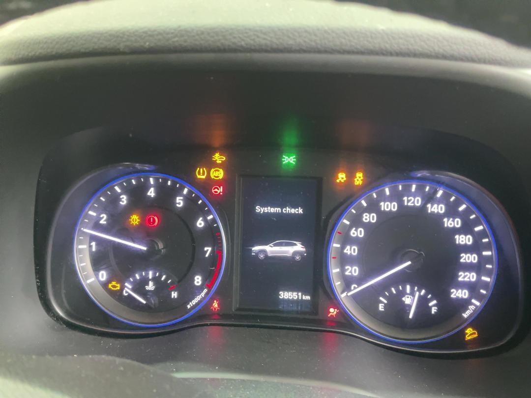 Photo '11' of Hyundai Kona 2.0 2WD Elite