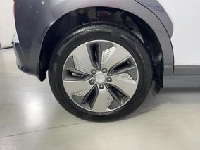 Photo '12' of Hyundai Kona