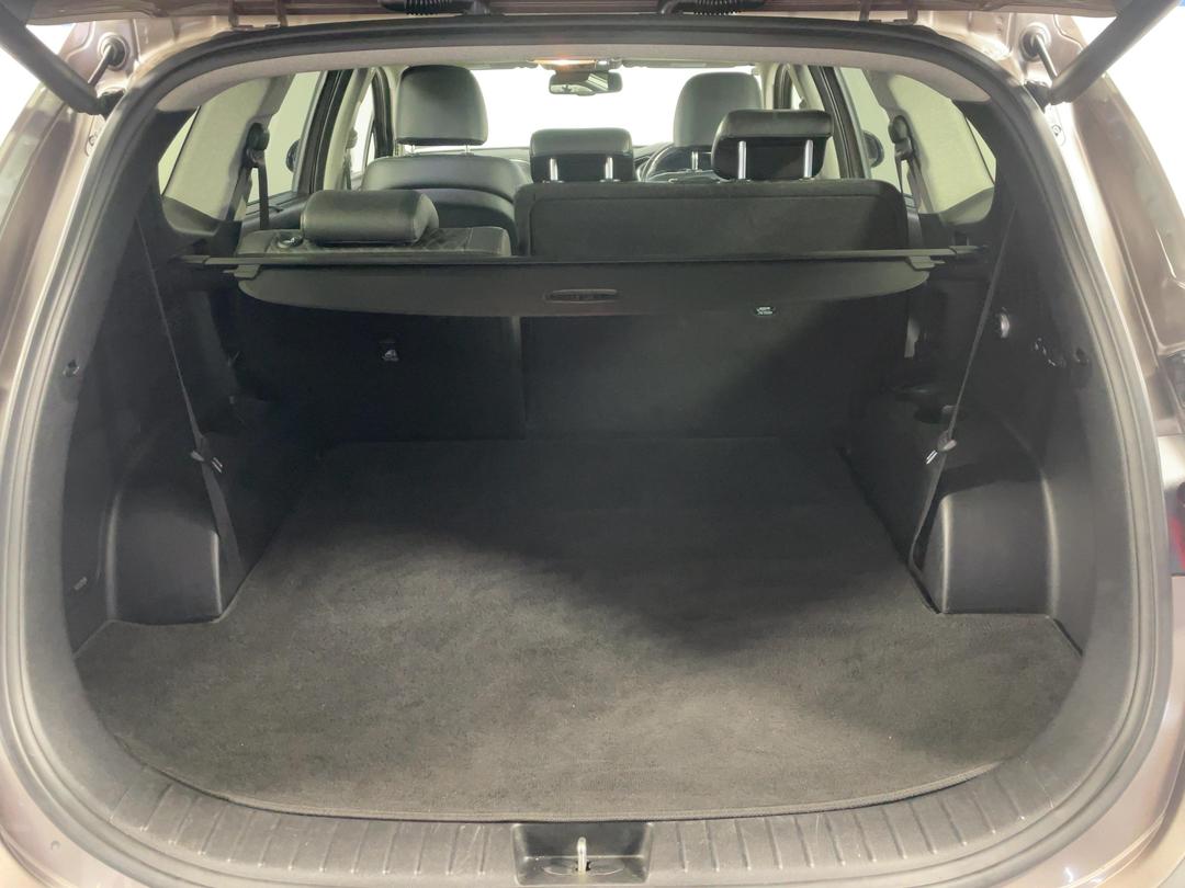 Photo '14' of Hyundai Santa FE