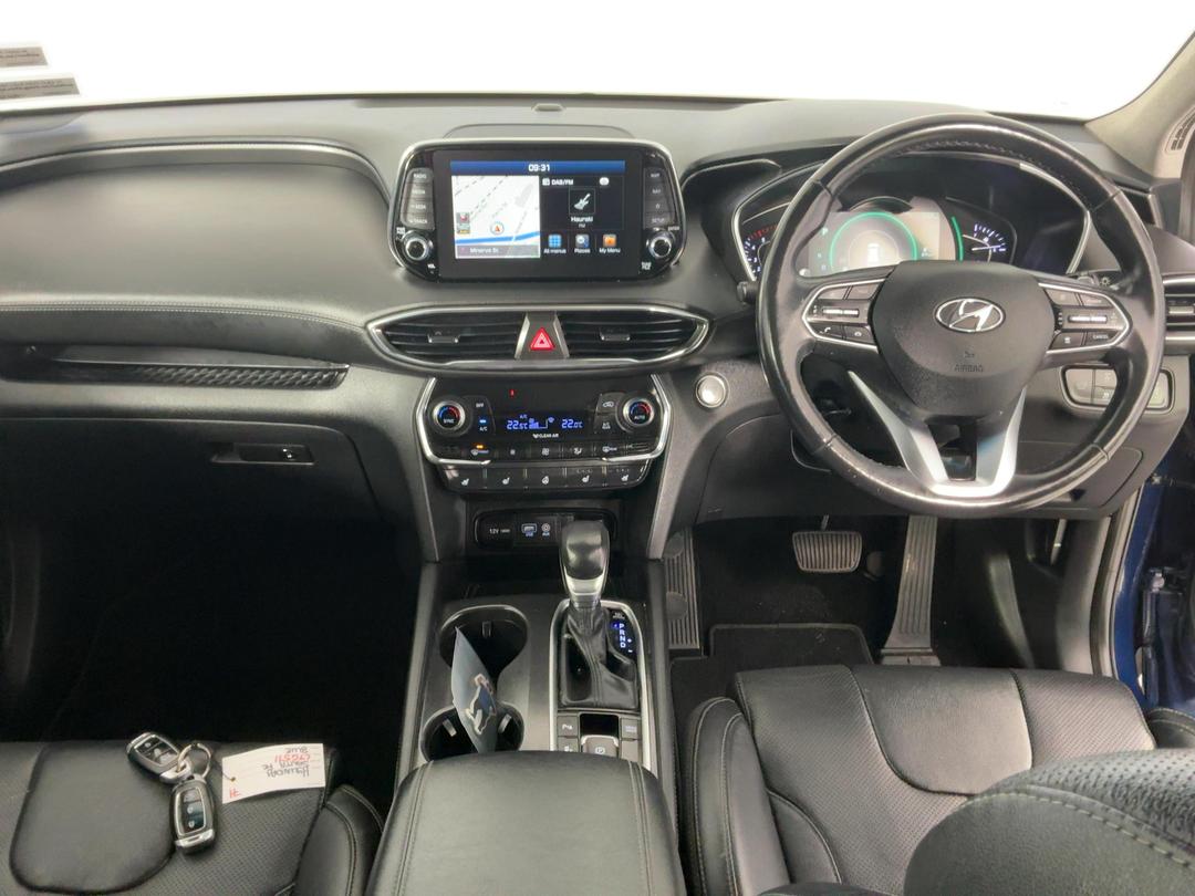 Photo '17' of Hyundai Santa FE