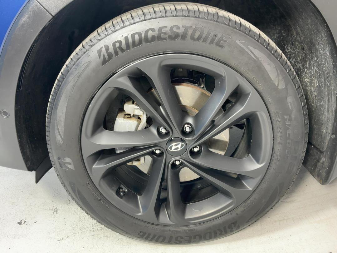 Photo '10' of Hyundai Santa FE